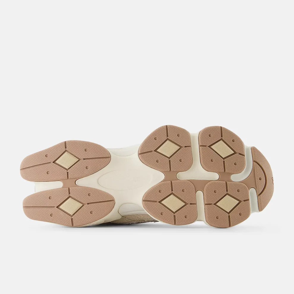 9060 Sneaker Women's