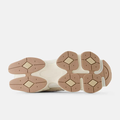 9060 Sneaker Women's